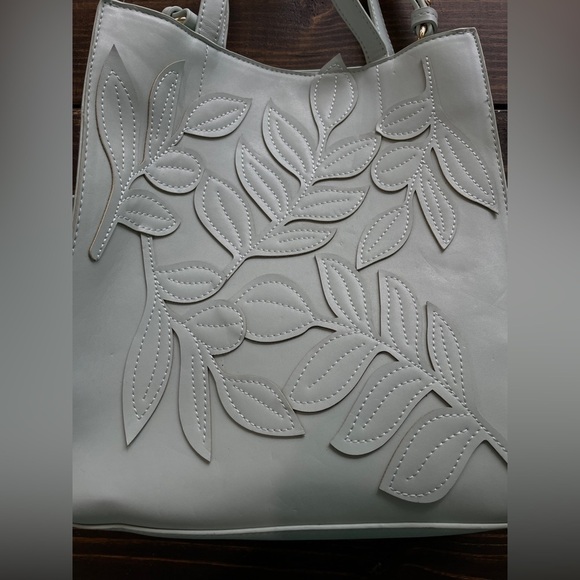 A NEW DAY bag  with leaves designs, light blue/green, NWOT - Picture 6 of 6